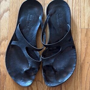 Cydwoq EU 39 US 8.5 Jungle Black handcrafted Leather Sandals good pre owned cond